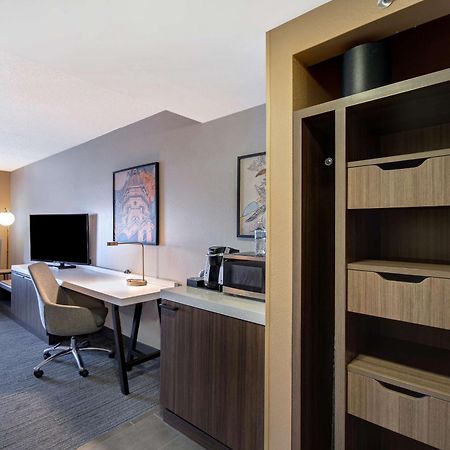 Hilton Garden Inn Terre Haute Exterior foto