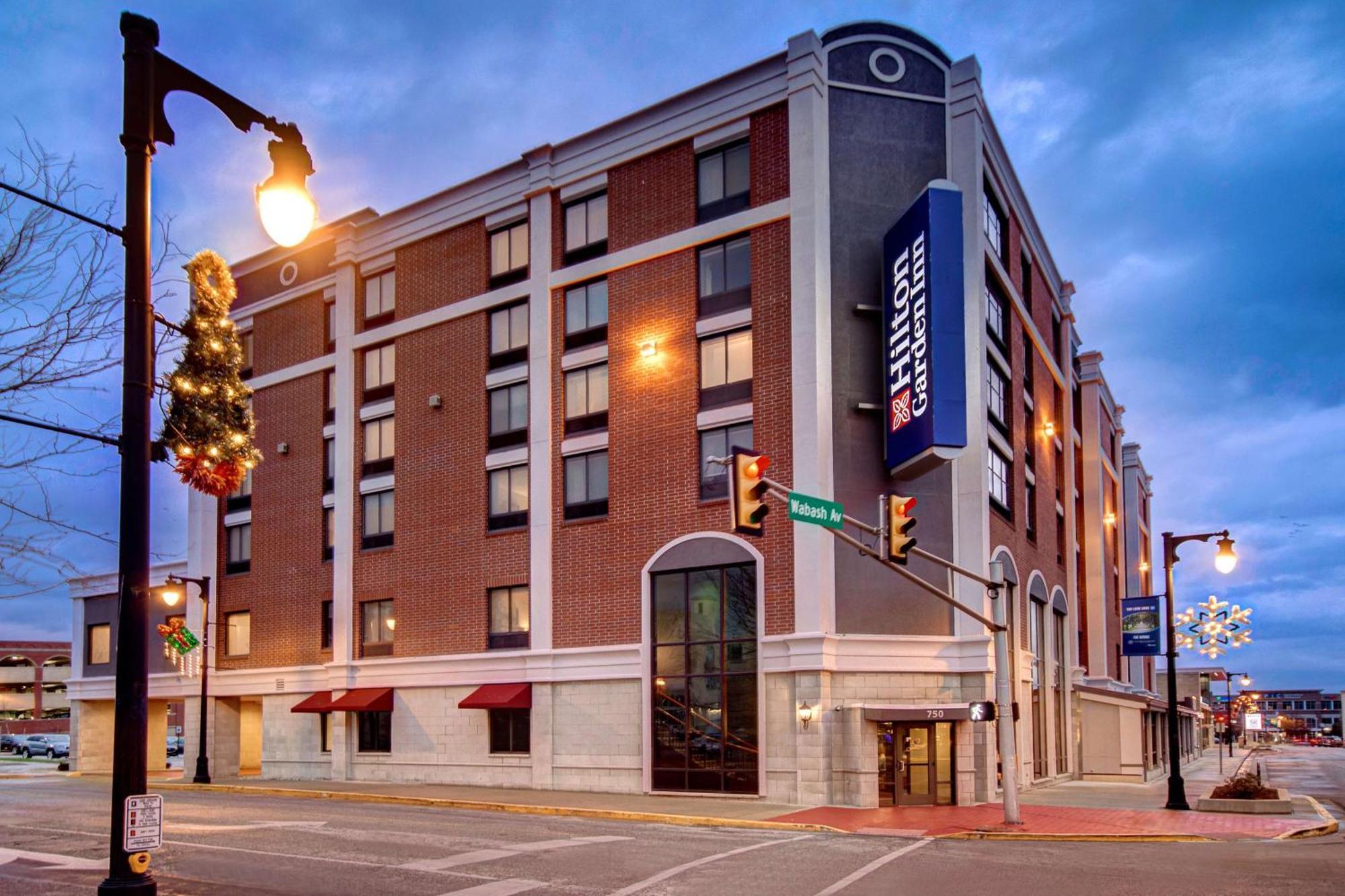 Hilton Garden Inn Terre Haute Exterior foto